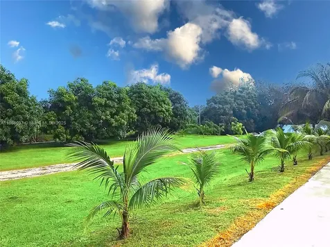 36520 SW 214th Avenue Homestead FL 33034