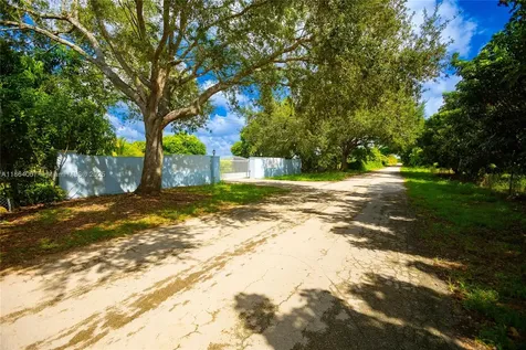36520 SW 214th Avenue Homestead FL 33034