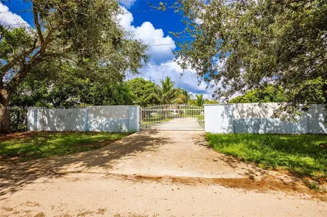 36520 SW 214th Avenue Homestead FL 33034