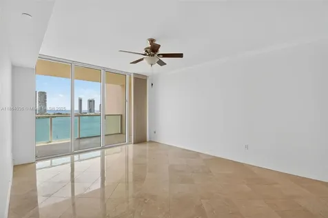 3330 NE 190th Street Aventura FL 33180