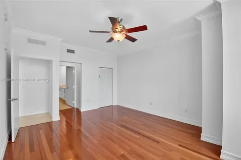 3330 NE 190th Street Aventura FL 33180