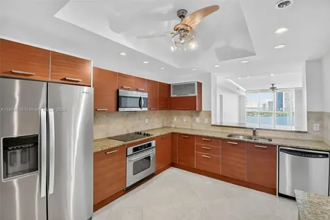 3330 NE 190th Street Aventura FL 33180
