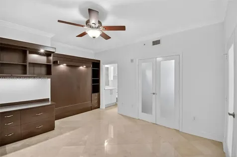 3330 NE 190th Street Aventura FL 33180
