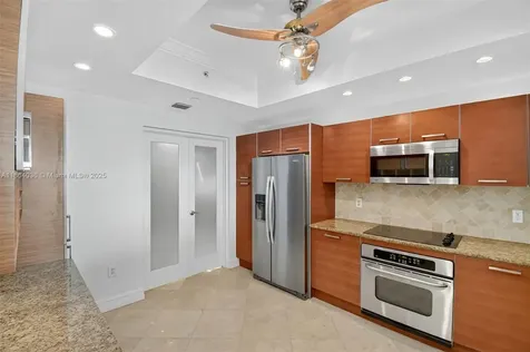 3330 NE 190th Street Aventura FL 33180