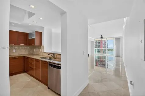 3330 NE 190th Street Aventura FL 33180