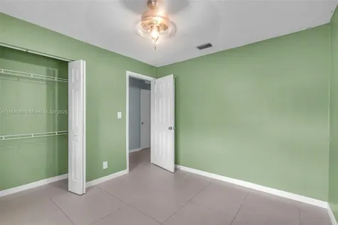 7821 NW 45th Street Lauderhill FL 33351