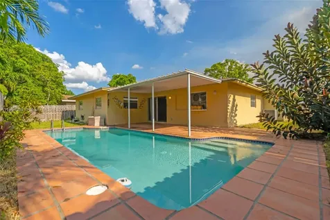 7821 NW 45th Street Lauderhill FL 33351