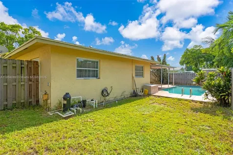 7821 NW 45th Street Lauderhill FL 33351