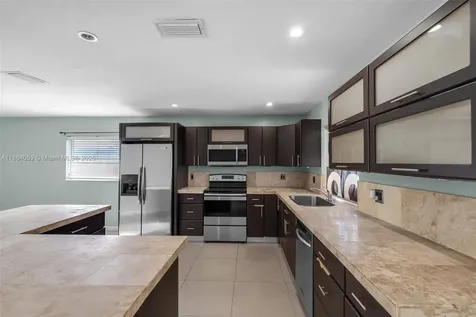 7821 NW 45th Street Lauderhill FL 33351