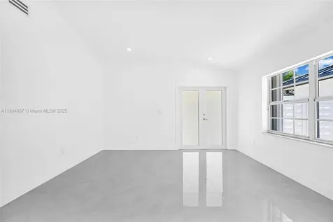 5348 SW 142nd Place Miami FL 33175
