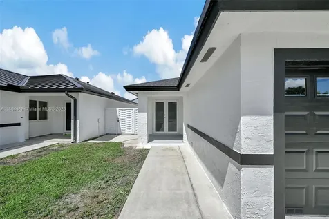 5348 SW 142nd Place Miami FL 33175