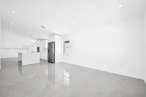 5348 SW 142nd Place Miami FL 33175