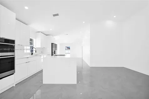 5348 SW 142nd Place Miami FL 33175