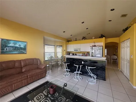 18581 NW 23rd Street Pembroke Pines FL 33029