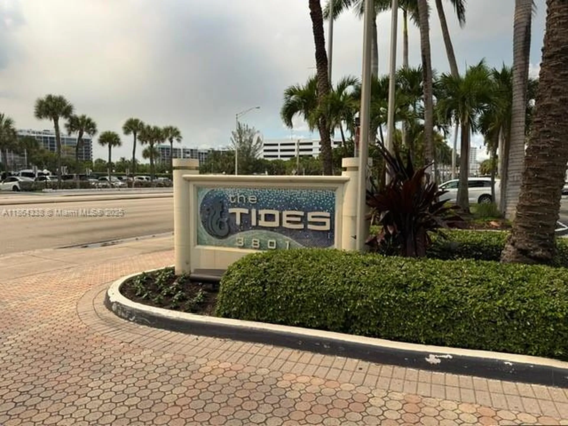 3801 S Ocean Drive Hollywood FL 33019
