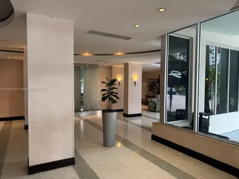 3801 S Ocean Drive Hollywood FL 33019