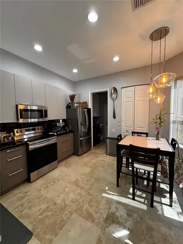 876 W Spinnaker Drive W Hollywood FL 33019