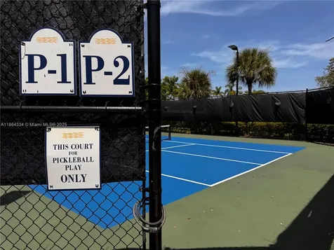 876 W Spinnaker Drive W Hollywood FL 33019