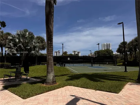 876 W Spinnaker Drive W Hollywood FL 33019
