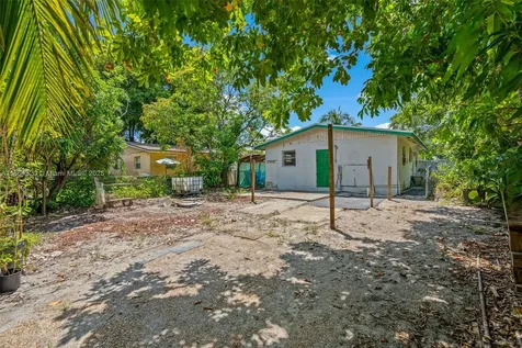 2433 NW 20th Street Fort Lauderdale FL 33311