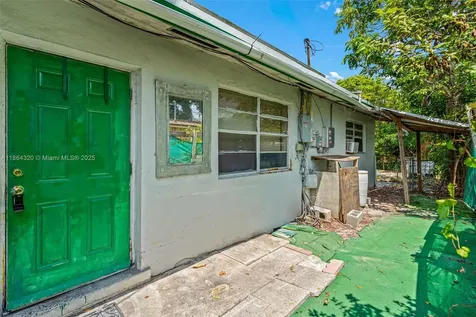 2433 NW 20th Street Fort Lauderdale FL 33311