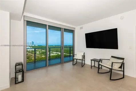 16385 Biscayne Boulevard North Miami Beach FL 33160