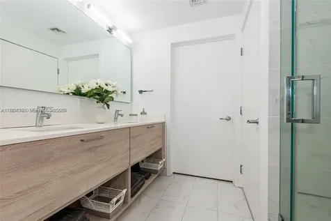 16385 Biscayne Boulevard North Miami Beach FL 33160