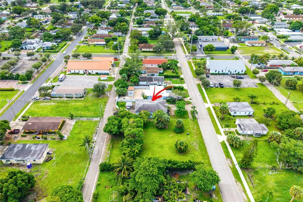 31 SW 11th Avenue Delray Beach FL 33444