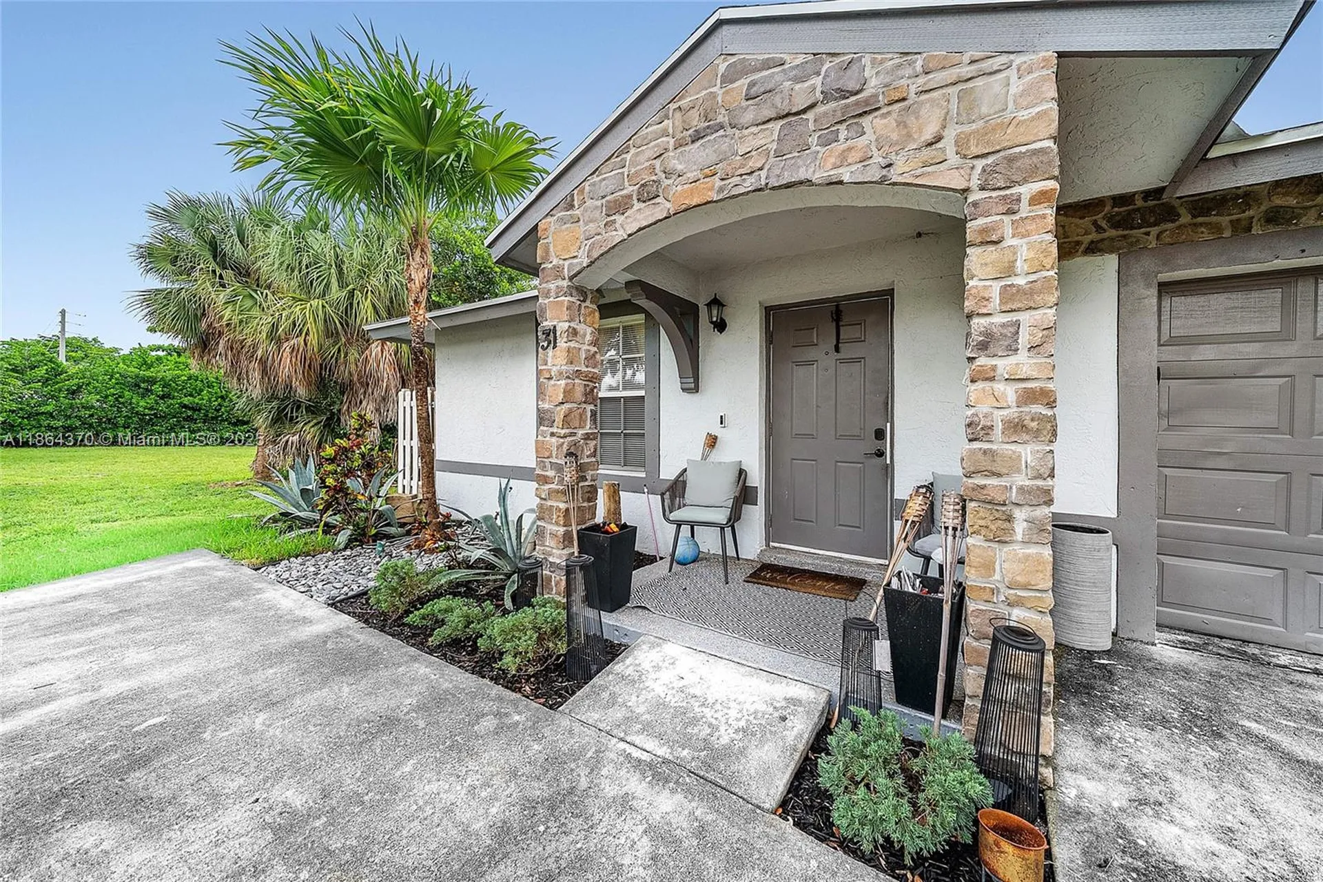 31 SW 11th Avenue Delray Beach FL 33444