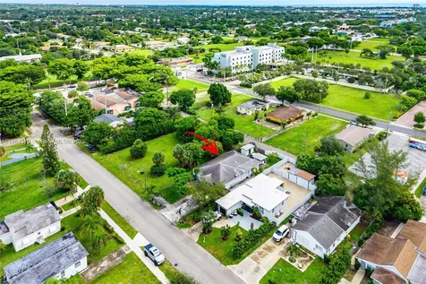 31 SW 11th Avenue Delray Beach FL 33444