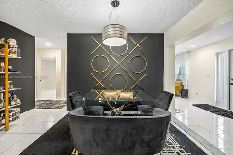 31 SW 11th Avenue Delray Beach FL 33444