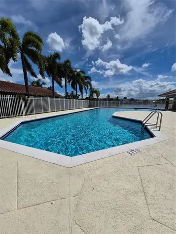 2176 NW 184th Way Pembroke Pines FL 33029
