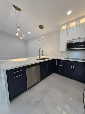 2176 NW 184th Way Pembroke Pines FL 33029