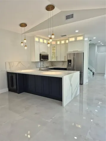 2176 NW 184th Way Pembroke Pines FL 33029