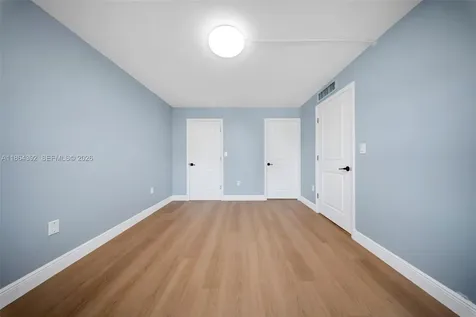 15620 SW 80th Street Miami FL 33193