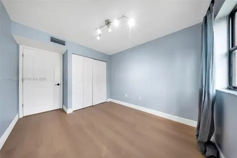 15620 SW 80th Street Miami FL 33193