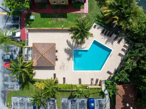 15620 SW 80th Street Miami FL 33193