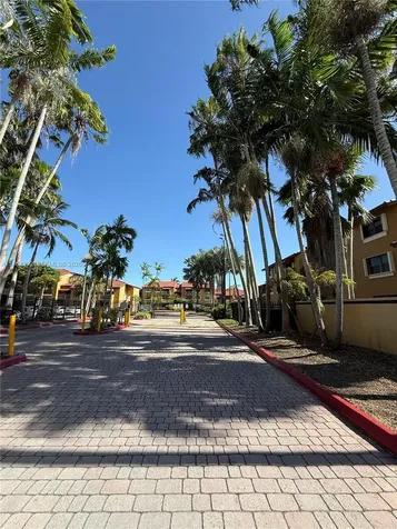 15620 SW 80th Street Miami FL 33193
