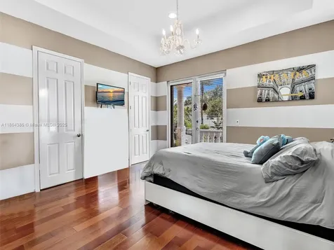 3521 Forest View Circle Fort Lauderdale FL 33312