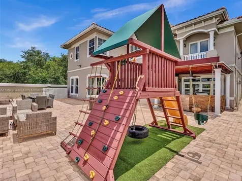 3521 Forest View Circle Fort Lauderdale FL 33312