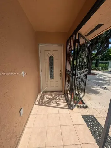 18940 SW 113th Court Miami FL 33157