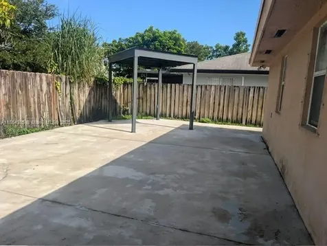 18940 SW 113th Court Miami FL 33157