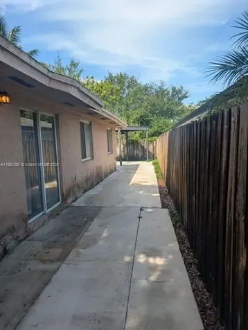 18940 SW 113th Court Miami FL 33157