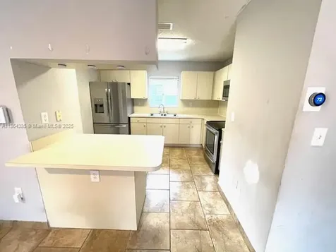 18940 SW 113th Court Miami FL 33157