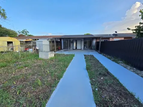 21421 NW 39th Avenue Miami Gardens FL 33055
