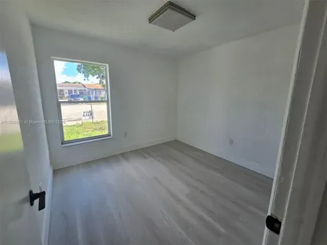 21421 NW 39th Avenue Miami Gardens FL 33055