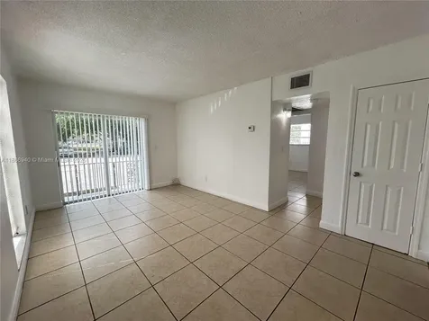 8287 NE Miami Court Miami FL 33138
