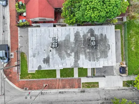 502 SW 13th Avenue Miami FL 33135