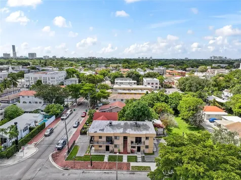 502 SW 13th Avenue Miami FL 33135