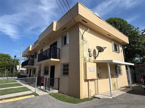 502 SW 13th Avenue Miami FL 33135